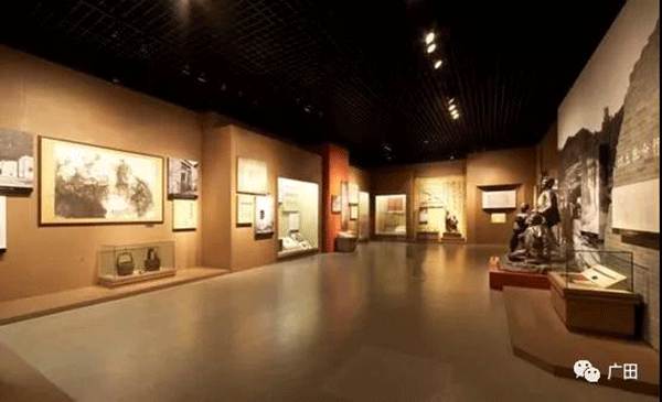 井冈山博物馆展览厅
